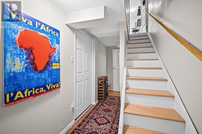 28286991/143-blackburn-avenue/sandy-hill/ottawa/ontario/K1N8A6_27