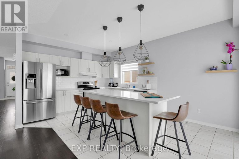 29419868/112-dorina-sarazin-crescent/clarencerockland-twp/clarence-rockland/ontario/K4K0G6_16