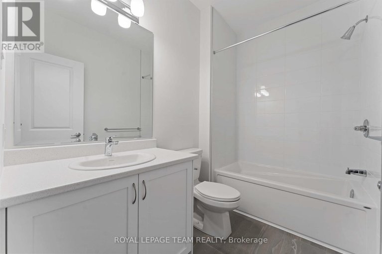 29547342/623-idyllic-terrace/avalon-east/ottawa/ontario/K4A5N9_9