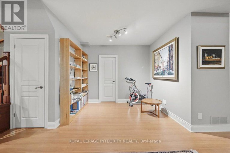 29253845/137-beaumont-avenue/town-of-rockland/clarence-rockland/ontario/K4K1R7_27