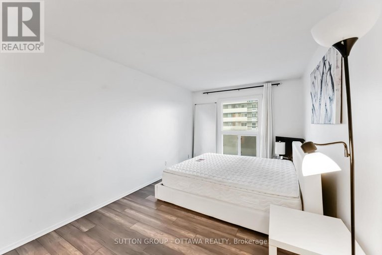 28271400/705-158-mcarthur-avenue/vanier/ottawa/ontario/K1L8E7_22