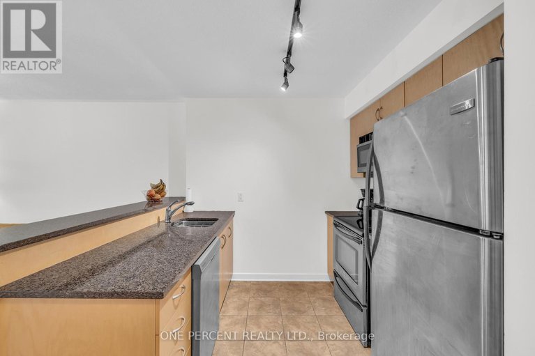 27799241/907-138-somerset-street-w/ottawa/ontario/K2P0A3_15
