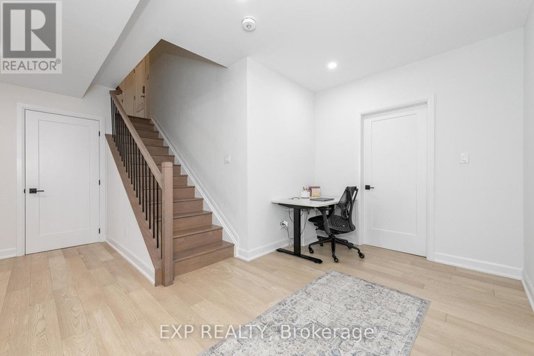 29429892/35-jetty-drive/mahogany-community/ottawa/ontario/K4M0N1_38