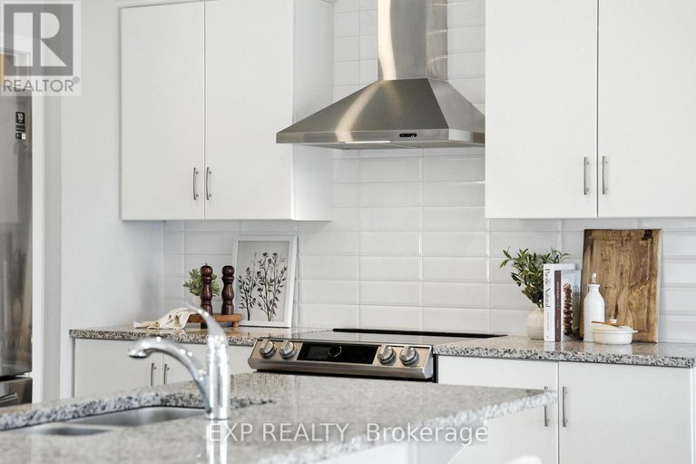 28799632/641-rouncey-road/emerald-meadowstrailwest/ottawa/ontario/K2V0P4_12