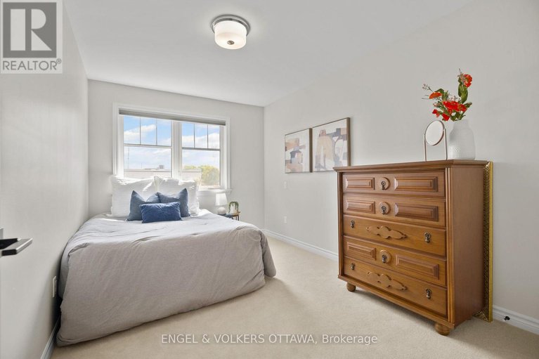 28787541/644-vivera-place/stittsville-north/ottawa/ontario/K2S2N1_29