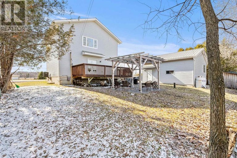 29573198/2431-dunning-road/cumberland-west/ottawa/ontario/K4C1L8_32