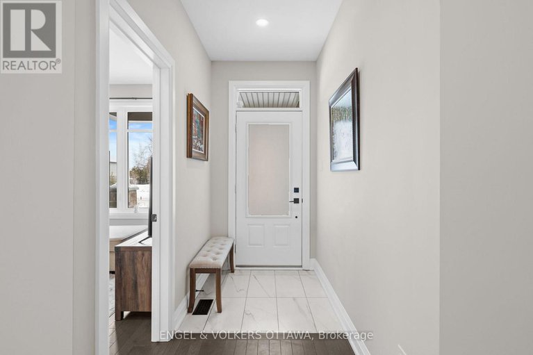 29306754/221-blackhorse-drive/north-grenville-twp-kemptville-south/north-grenville/ontario/K0G1J0_2