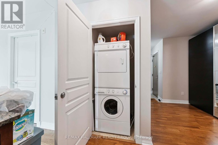 28623429/204-200-besserer-street/sandy-hill/ottawa/ontario/K1N0A7_22