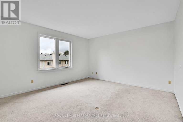 28371665/17-1838-summerfields-crescent/chapel-hill/ottawa/ontario/K1C7B7_22