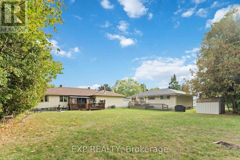 29620058/16-evelyn-street/stittsville-south/ottawa/ontario/K2S1M9_26