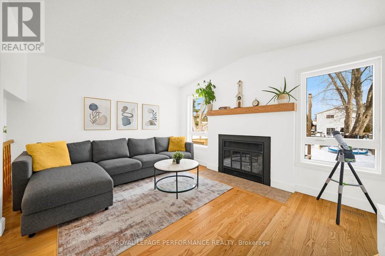 29452599/1557-verchere-street/chateauneuf/ottawa/ontario/K1C7C7_19