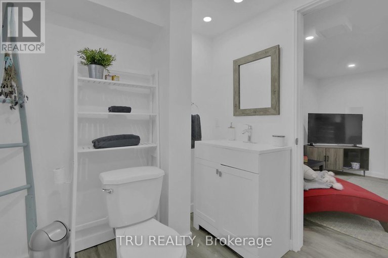 28250673/1311-laperriere-avenue/carlington/ottawa/ontario/K1Z7R9_36