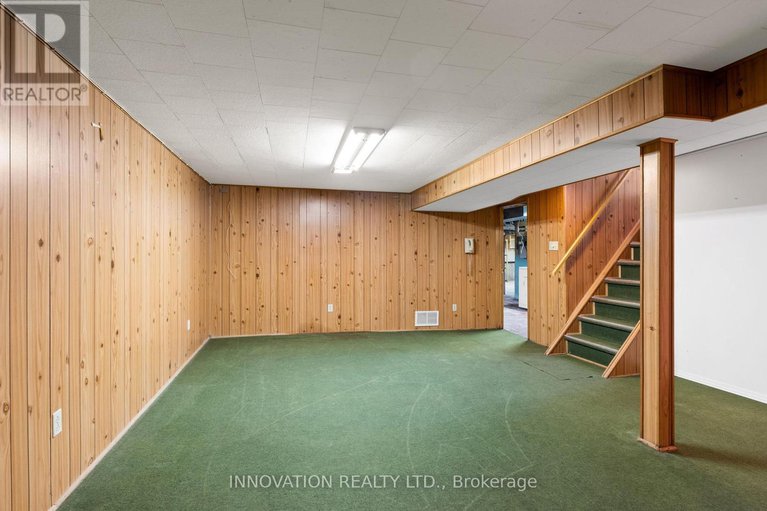 29068008/30-oakview-avenue/meadowlandscrestview/ottawa/ontario/K2G3A2_32