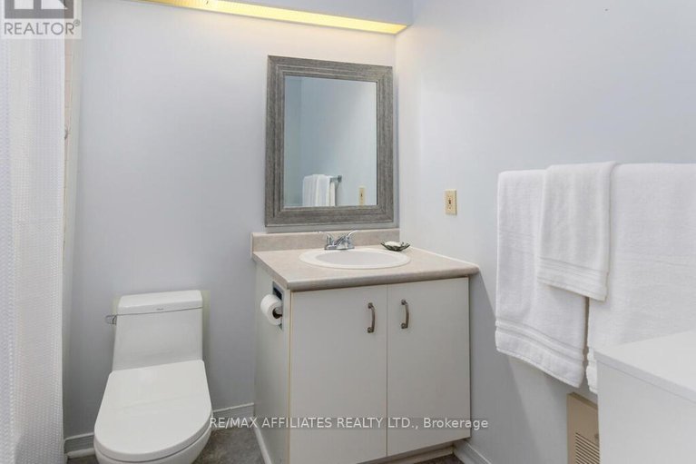 28469653/230-848-seyton-drive/westcliffe-estates/ottawa/ontario/K2H9G6_24