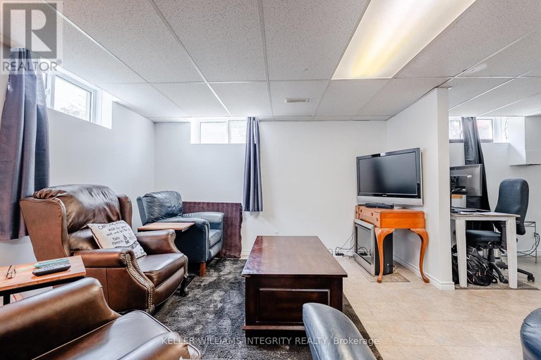 28489479/3-3-le-baron-drive/russell-twp/russell/ontario/K0A2M0_36