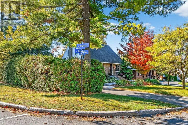 29630933/1314-randall-avenue/alta-vista/ottawa/ontario/K1H7R1_30