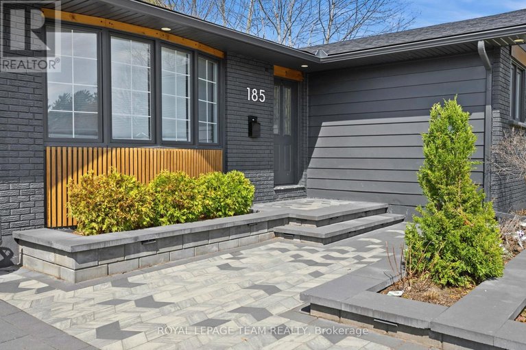 29651251/185-lacroix-avenue/bilberry-creekqueenswood-heights/ottawa/ontario/K1E1K2_8