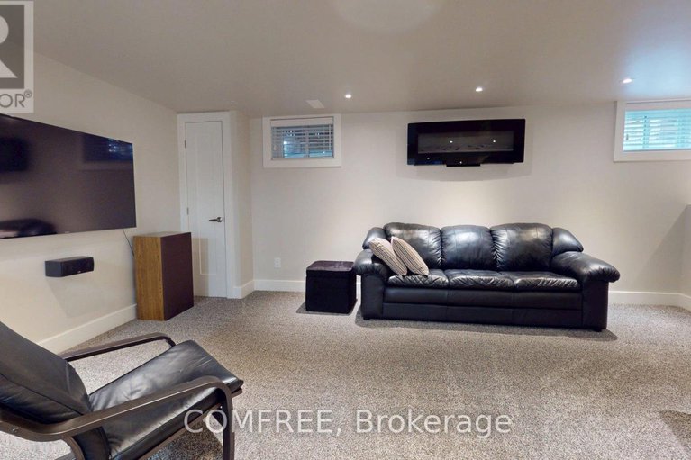 28595259/55-binscarth-crescent/glencairnhazeldean/ottawa/ontario/K2L1R9_17