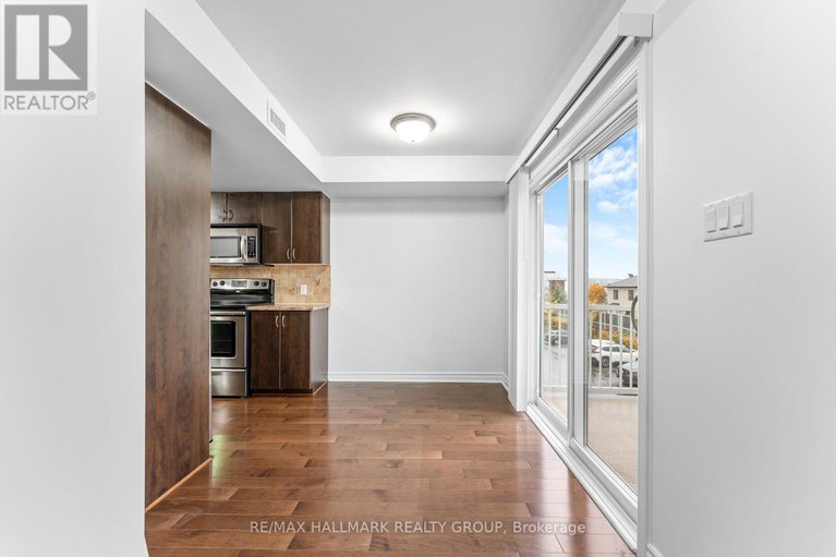 28971566/736b-chapman-mills-drive/strandherd/ottawa/ontario/K2J3V2_30