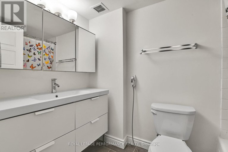 28916440/344-515-st-laurent-boulevard/viscount-alexander-park/ottawa/ontario/K1K3X5_28