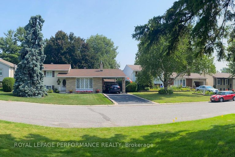 28611578/45-keewatin-crescent/borden-farmstewart-farmcarleton-heightsparkwood-hills/ottawa/ontario/K2E5S2_33