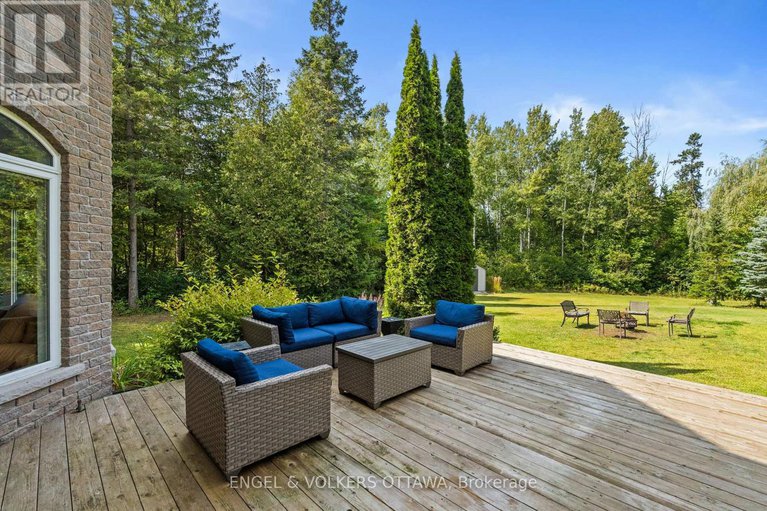 28853852/6163-elkwood-drive/greely/ottawa/ontario/K4P1N1_49