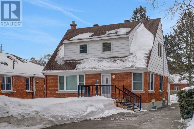 29403056/540-alesther-street/overbrookcastle-heights/ottawa/ontario/K1K1J3_2