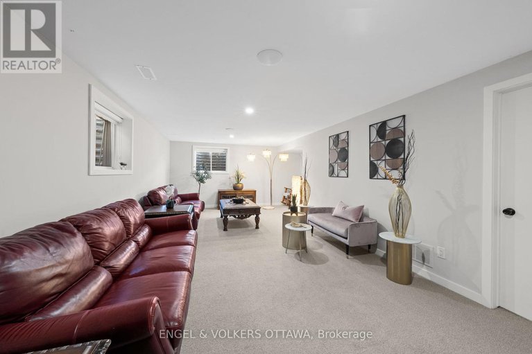 28960100/933-islington-way/leitrim/ottawa/ontario/K1T0T7_31