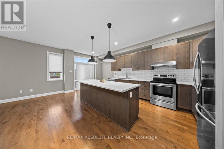 28578838/169-bandelier-way/stittsville-north/ottawa/ontario/K2S2J5_6