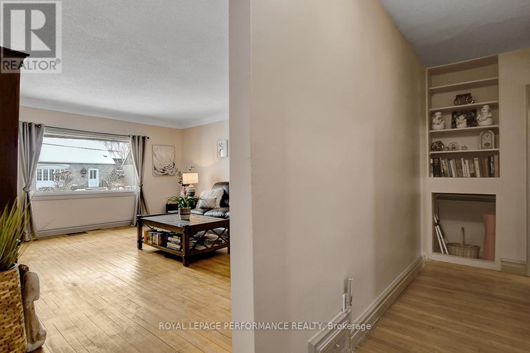 29251027/103-glynn-avenue/overbrook/ottawa/ontario/K1K1S7_13