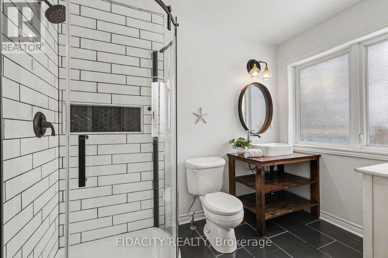 29603147/266-clifford-campbell-street/fitzroy/ottawa/ontario/K0A1X0_14