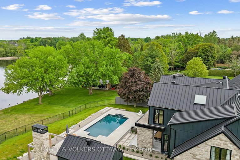 28278709/39-winding-way/barrhaven-east/ottawa/ontario/K2C3H1_37
