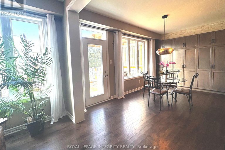 28995462/318-everglade-way-way/emerald-meadowstrailwest/ottawa/ontario/K2M0K9_14