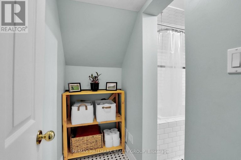 29583762/30-adelaide-street/glebe/ottawa/ontario/K1S3S1_26