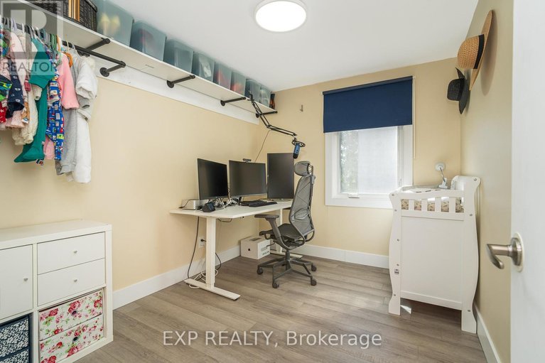 29635426/336-poulin-avenue/britannia/ottawa/ontario/K2B5T8_25