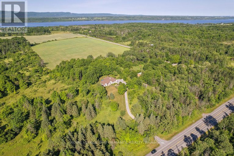 28551592/2830-torwood-drive/dunrobin-shores/ottawa/ontario/K0A1T0_5