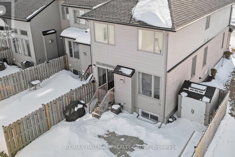 29403447/335-livery-street/emerald-meadowstrailwest/ottawa/ontario/K2V0B4_35