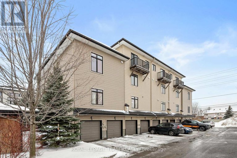 29244733/298-pembina-private/riverside-southgloucester-glen/ottawa/ontario/K4M0G7_38