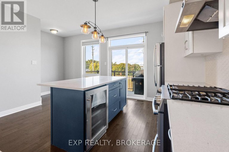 28882859/404-terravita-private/windsor-park-village/ottawa/ontario/K1V2R9_18