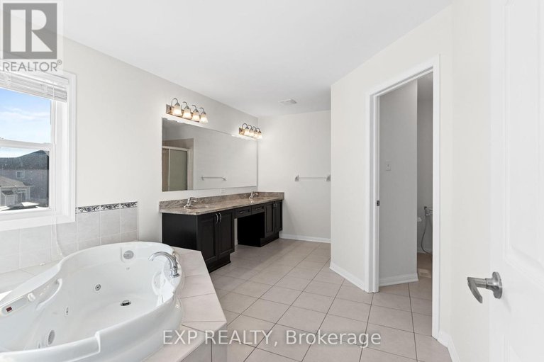 28070660/537-bretby-crescent/cedargrovefraserdale/ottawa/ontario/K2J5P9_25