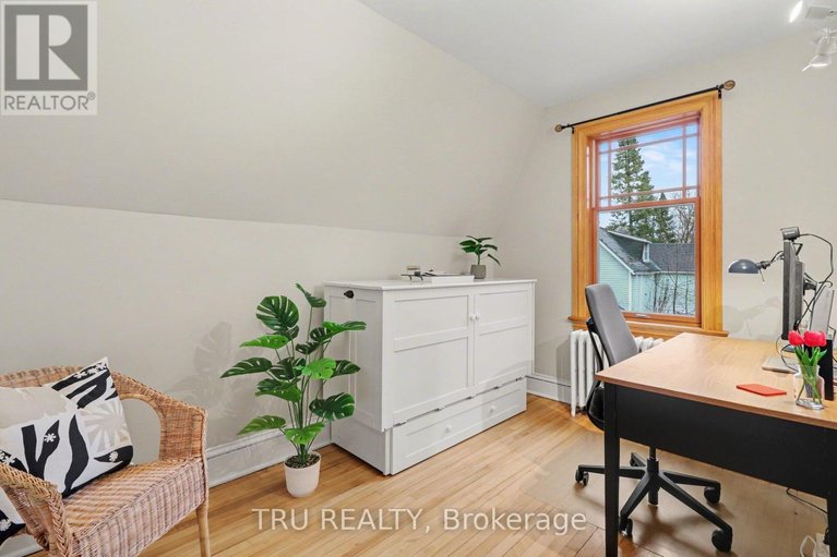 29609717/49-newton-street/glebe/ottawa/ontario/K1S2S6_16