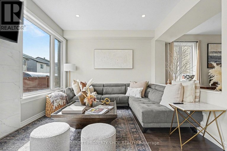 29534345/554-stargazer-crescent/riverside-southgloucester-glen/ottawa/ontario/K4M0H2_10