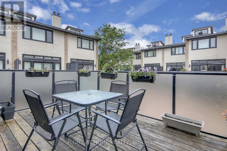 28454750/575-old-st-patrick-street/lower-town/ottawa/ontario/K1N9H5_36