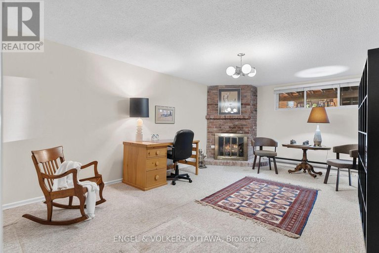 28953210/4-74-somerset-street-w/ottawa-centregolden-triangle/ottawa/ontario/K2P0H5_25