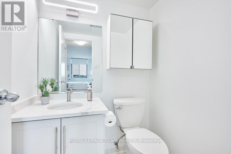 28601231/904-2871-richmond-road/britannia-heights/ottawa/ontario/K2B8M5_20