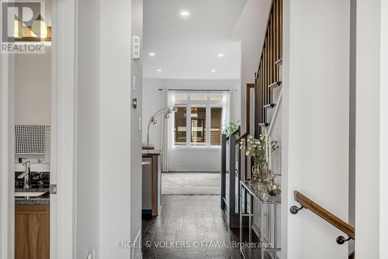 28296597/606-mikinak-road/cfb-rockcliffe-and-area/ottawa/ontario/K1K3X7_4