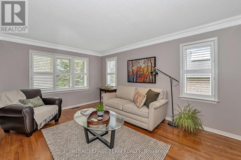 28330707/6891-twin-lakes-avenue/greely/ottawa/ontario/K4P1P1_10