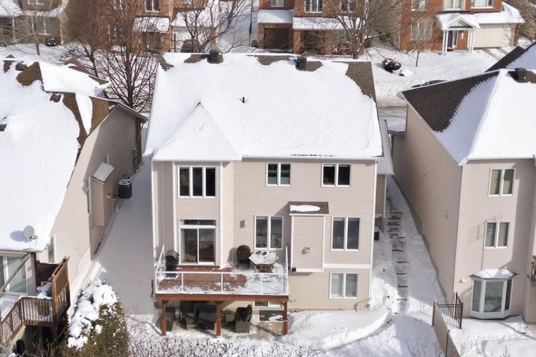 29348527/143-copperwood-street/convent-glen-north/ottawa/ontario/K1C7S1_40