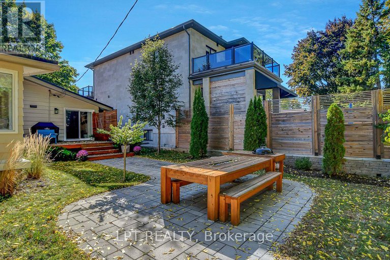 28941530/353-mountbatten-avenue/alta-vistafaircrest-heights/ottawa/ontario/K1H5W2_49