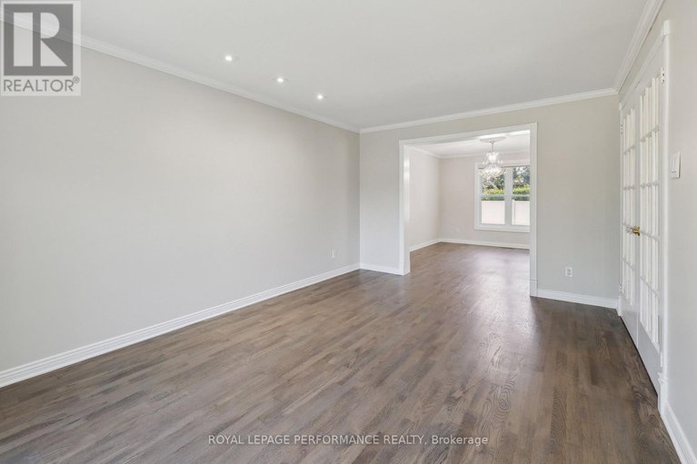 29032423/1873-du-clairvaux-road/chapel-hill/ottawa/ontario/K1C5X9_9